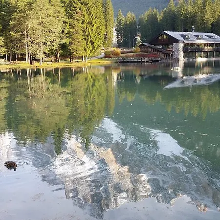 宽敞小木屋酒店 酒店 圣维托-迪卡多雷