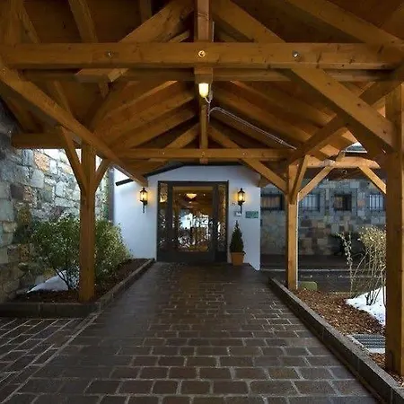 宽敞小木屋酒店 圣维托-迪卡多雷